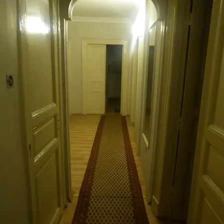 Bed & Breakfast As Old Taksim 3*